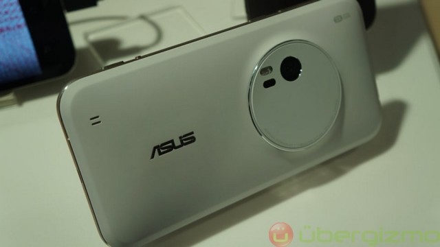 zenfone-zoom-1
