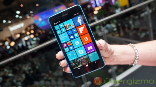 Microsoft-Lumia-640-XL-01
