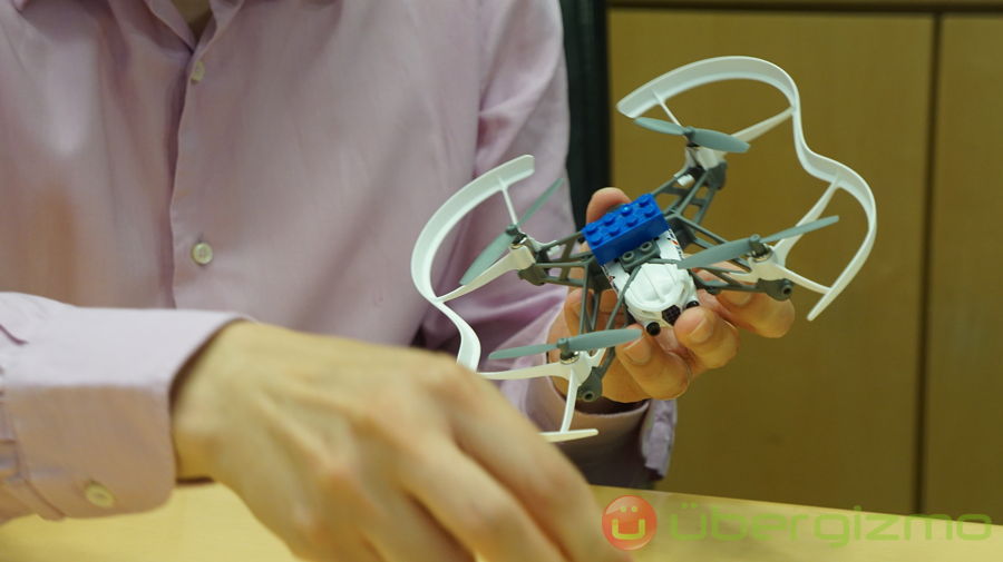 Parrot-minidrone-13