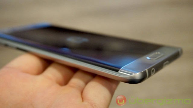 Samsung-Galaxy-S6-Edge-Plus-11