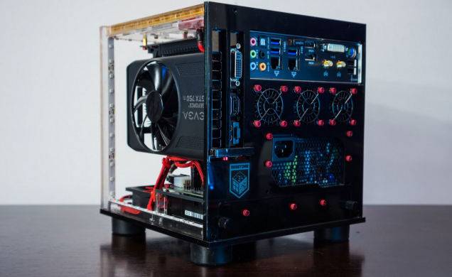 This Minecraft PC Case Mod Looks Pretty Sweet | Ubergizmo