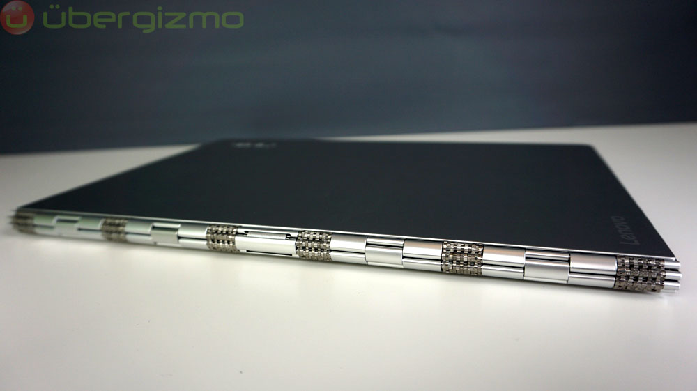 lenovo-yoga-900-review_13_back