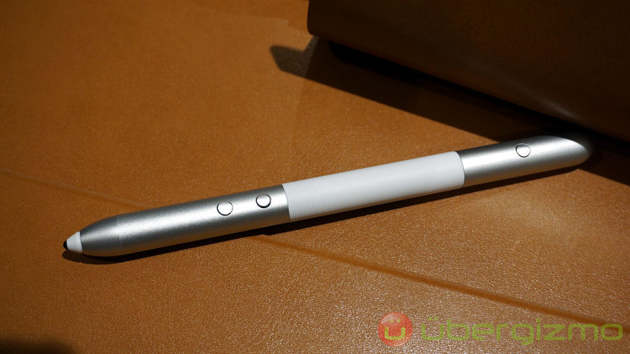 Huawei-MateBook-white-05