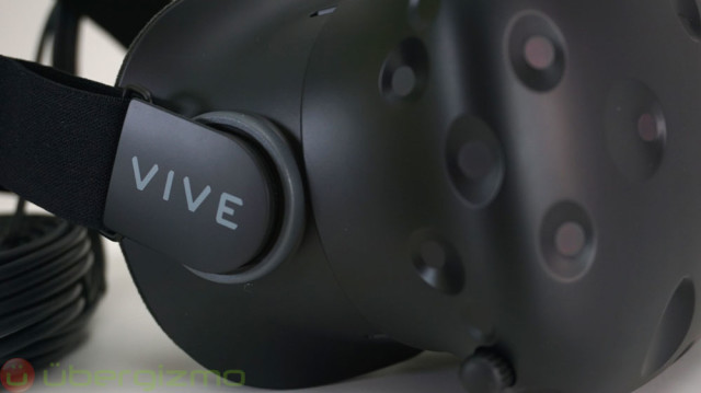 htc-vive-hardware_17