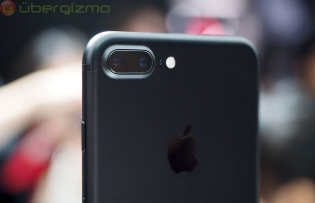 iphone-7-plus-double-camera-B